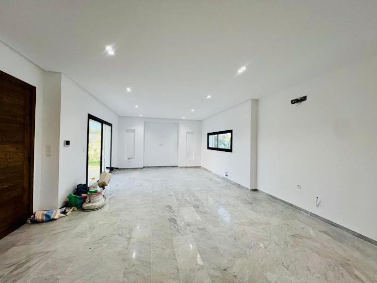 V554 villa la fontaine villa sud el bessbessia