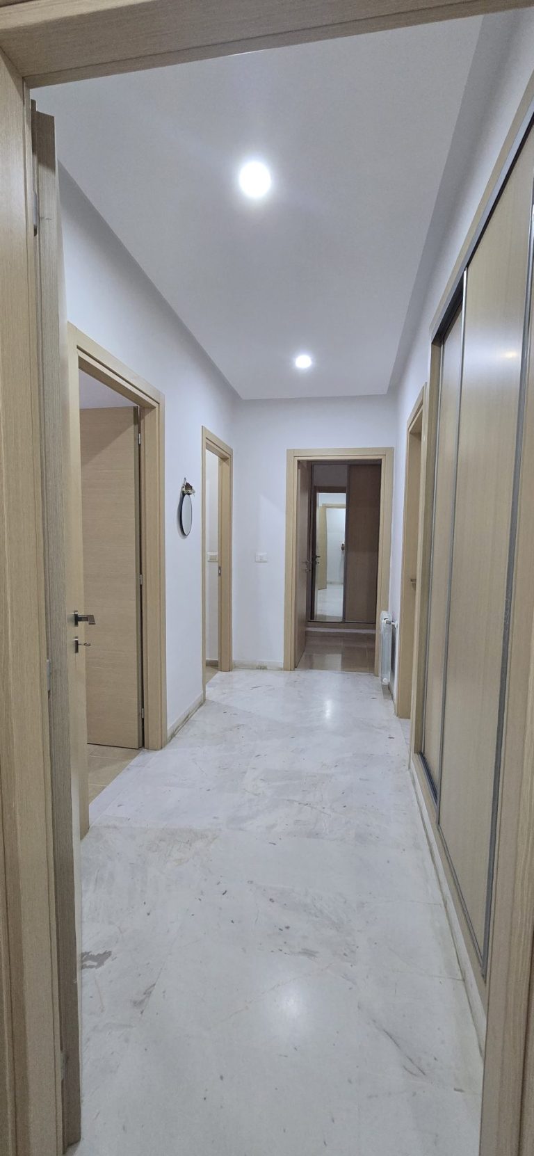 Un grand appartement au rdc