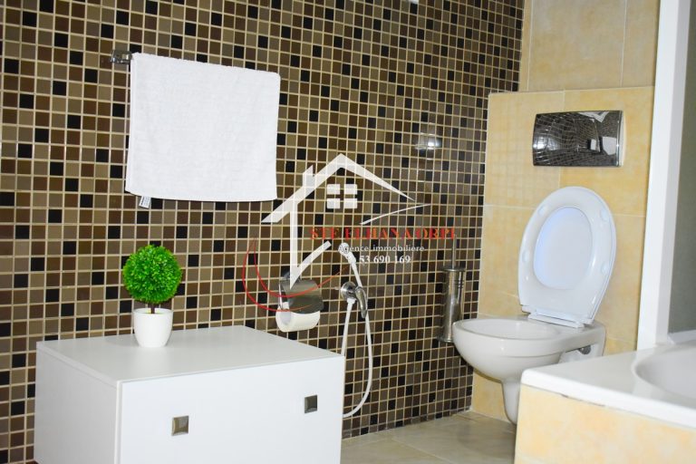 Appartement s2 pied dans leau &agrave; corniche mahdia