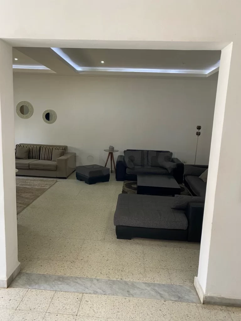 Villa rades