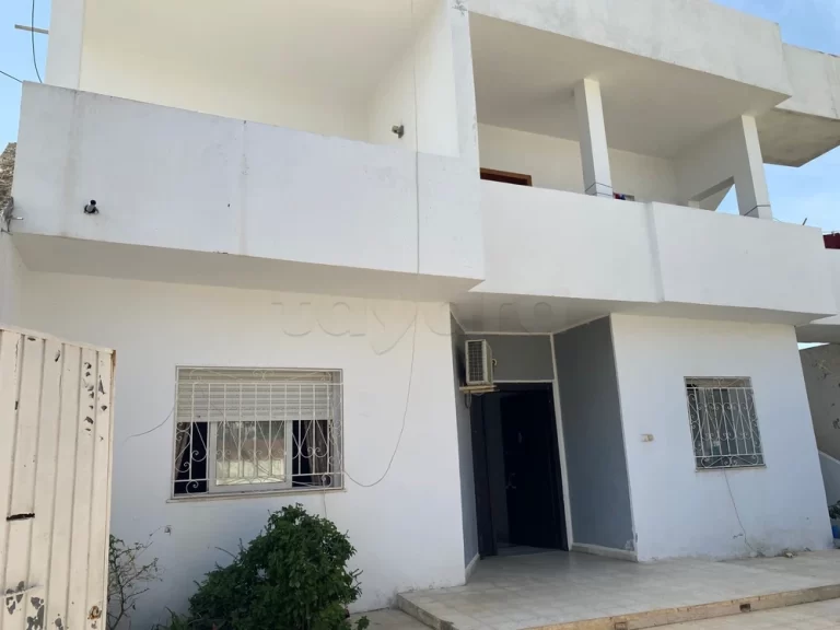 Villa rades