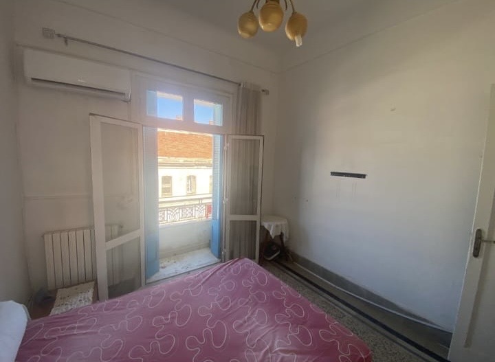 Apparemment 2 chambre avec 2 balcons