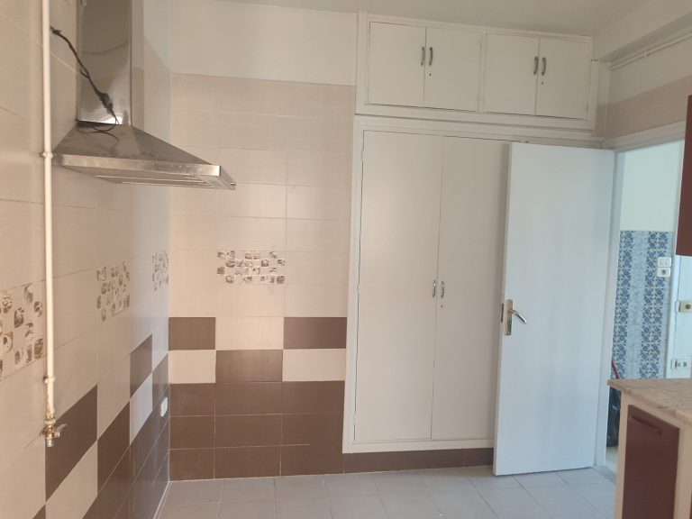 Charmant appartement s plus 2 &agrave; zahra lyc&eacute;e