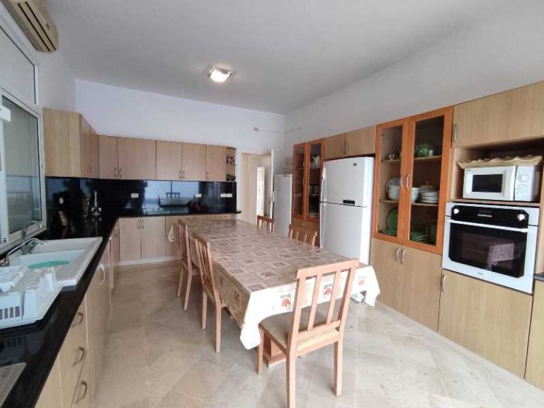 V268 villa panorama sud belle villa