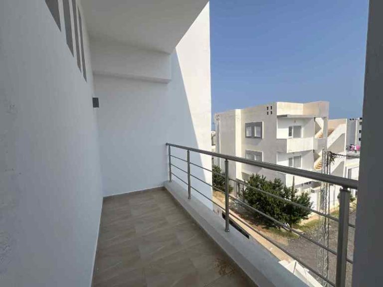 V573 appartement rama 3