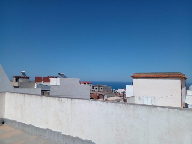 Maison 2 &eacute;tages a metline bizerte