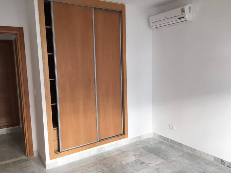 Appartement s plus 1 avec parking