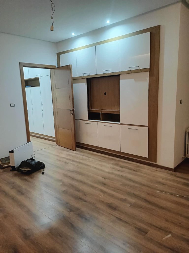 Une maison sur deux niveaux ind&eacute;pendant