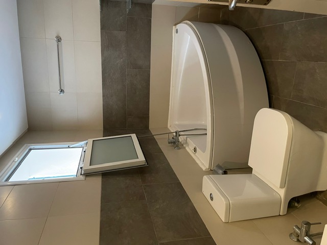 Triplex el menzah 6 uv4 bien r&eacute;nov&eacute;