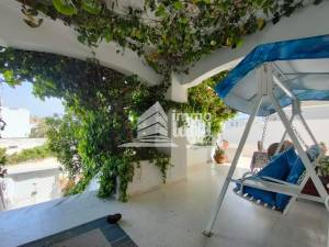Villa de 650 m2 btit sur terrain de