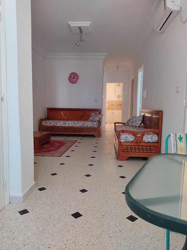Immeuble el baghd&acirc;di plage zone touristique mahdia