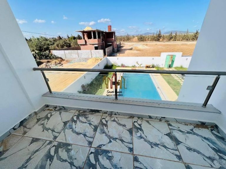 V421 villa tia luxe