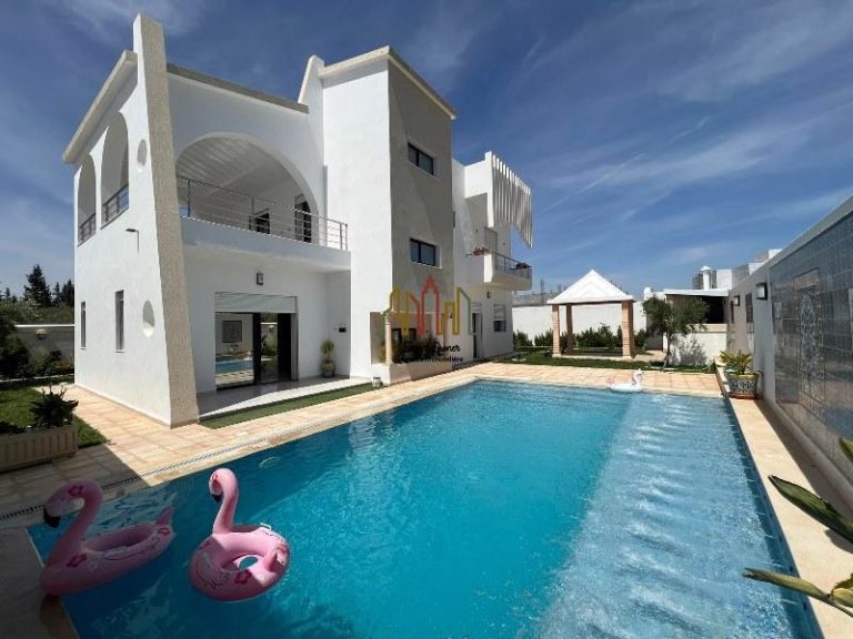V374 villa fariha