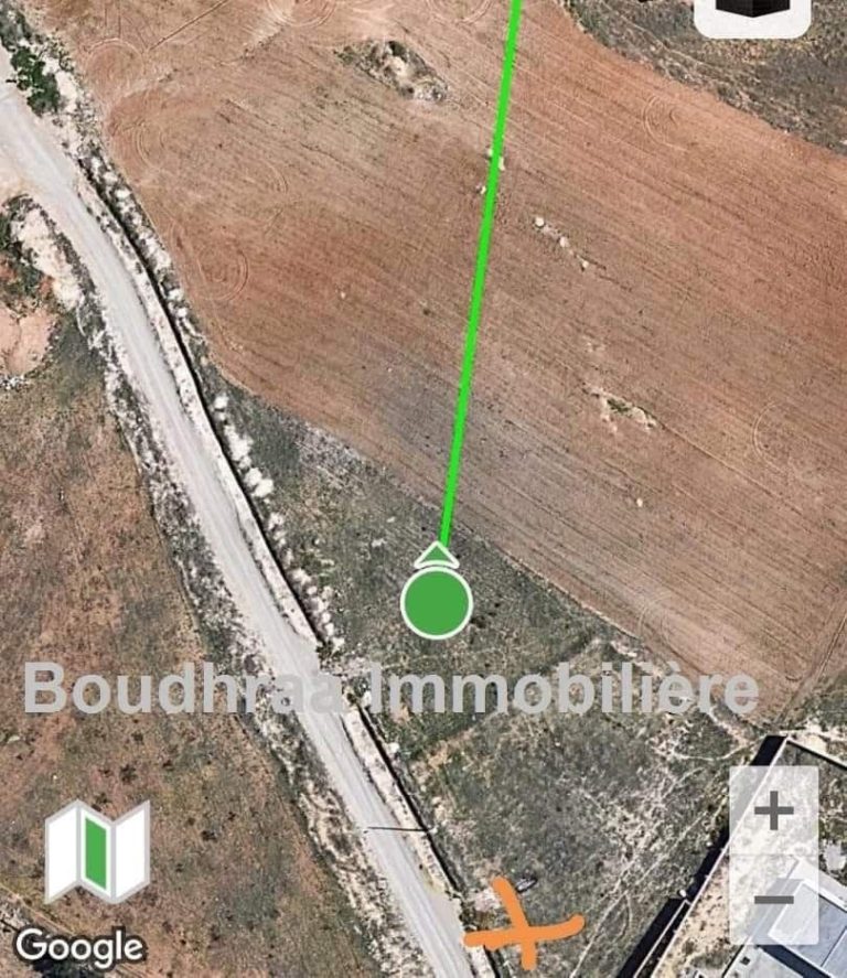 Terrain 334 m2 a ennasr tunis