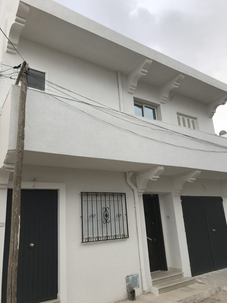 Maison en 2 partie rdc et &eacute;tage ind&eacute;pendante