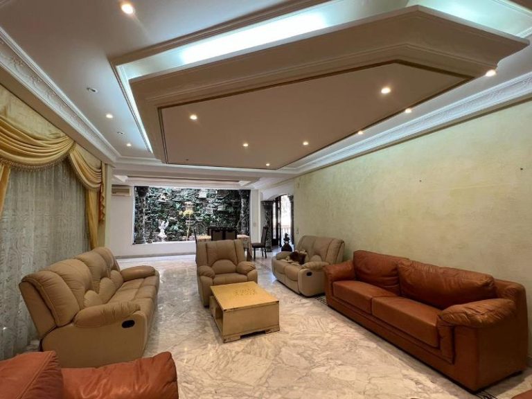 V482 villa royale mahrsi d