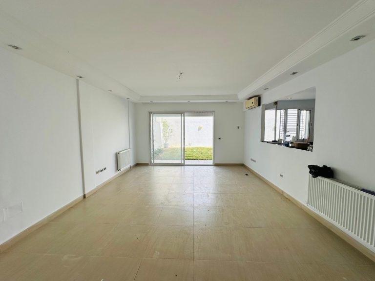 Appartement s2 avec jardin &agrave; la marsa