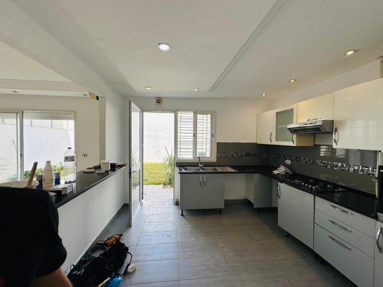 Appartement s2 avec jardin &agrave; la marsa