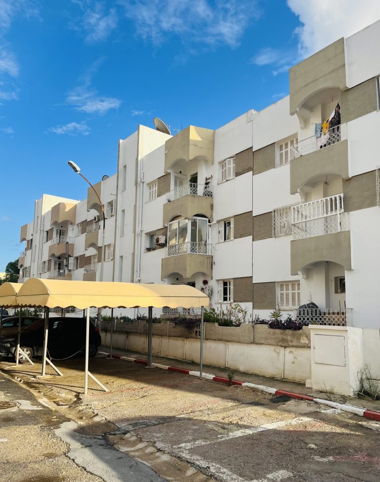 Appartement s3 el manar 1