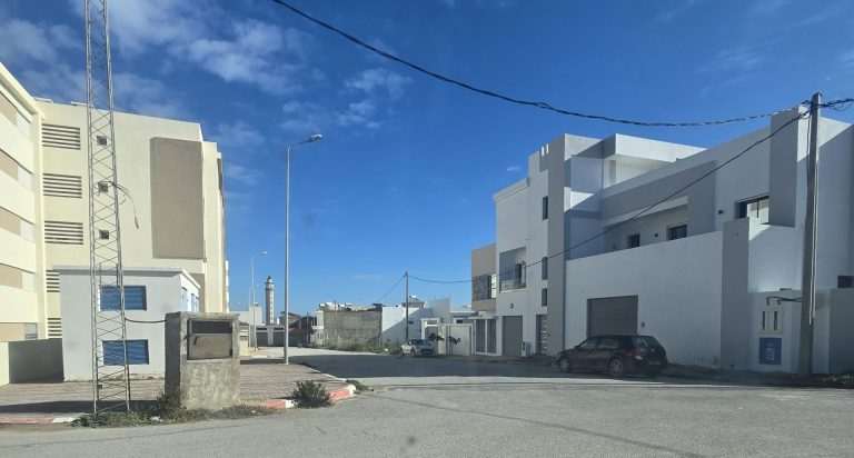 Terrain titre avec autorisation b&acirc;tir ain meriem