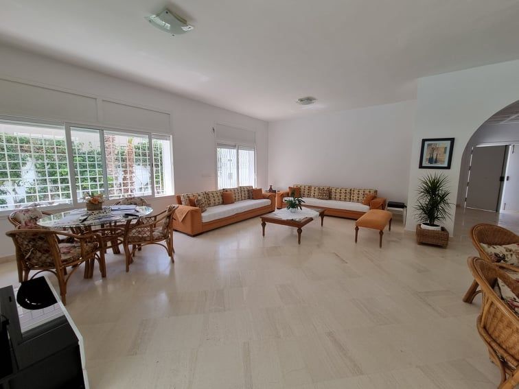 V253 villa hedi belle villa c