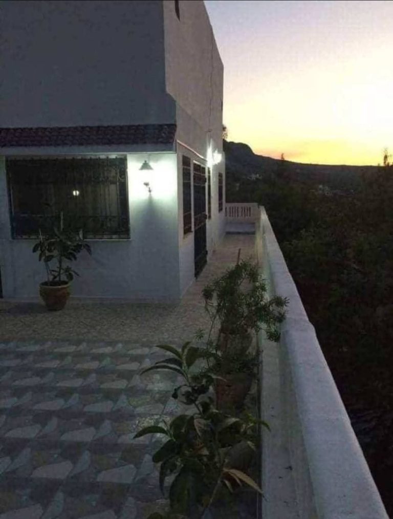 Magnifique villa avec une vue panoramique