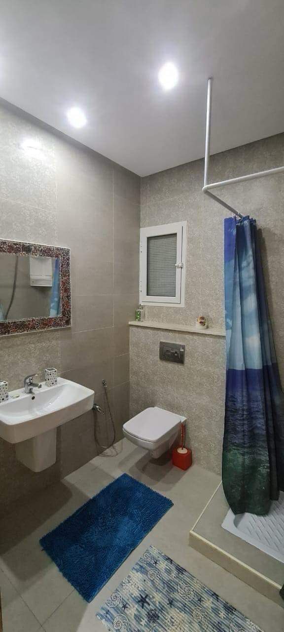S plus 2 y compris l meuble wahat