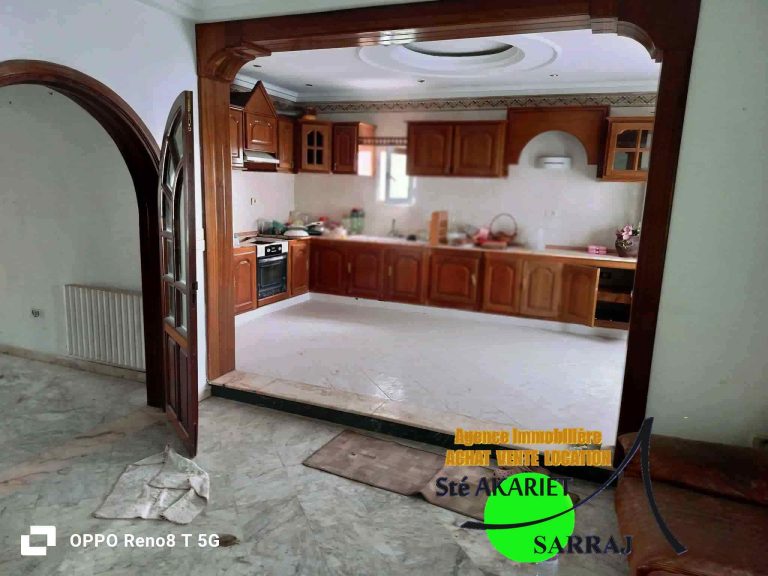 Spacieux panthouse s5 avenue yasser arafat sahloul