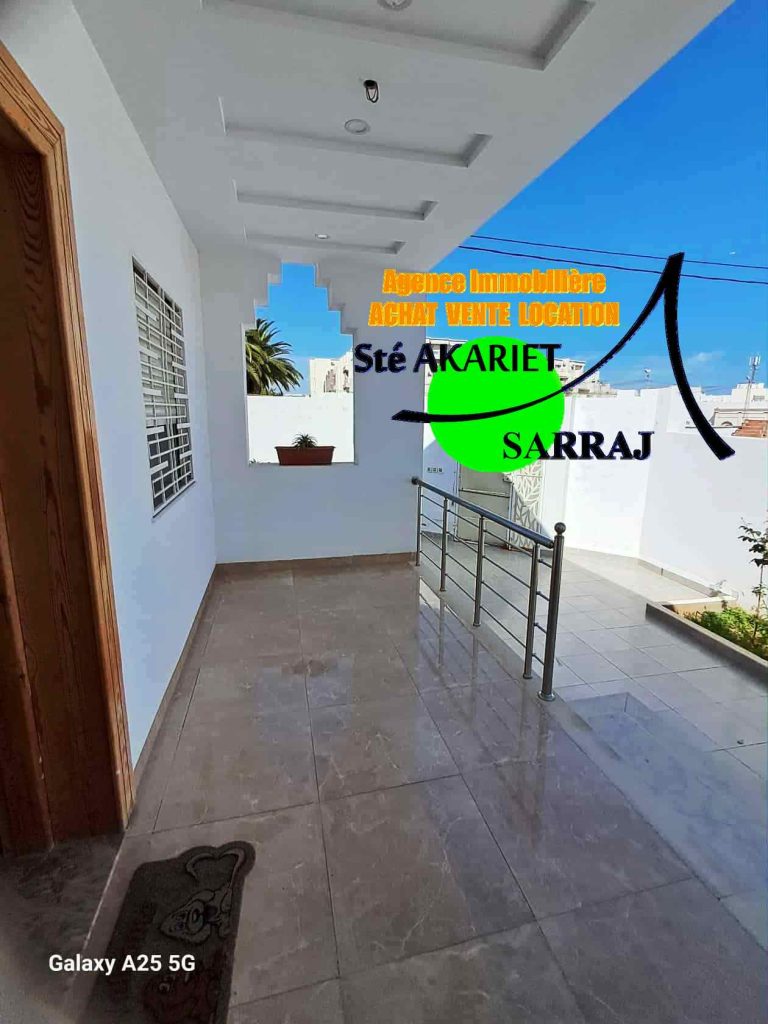Nouvelle villa à khzema ouest pas loin hamadi abid