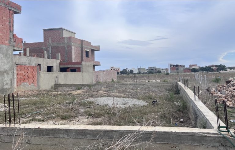 Terrain 228m2