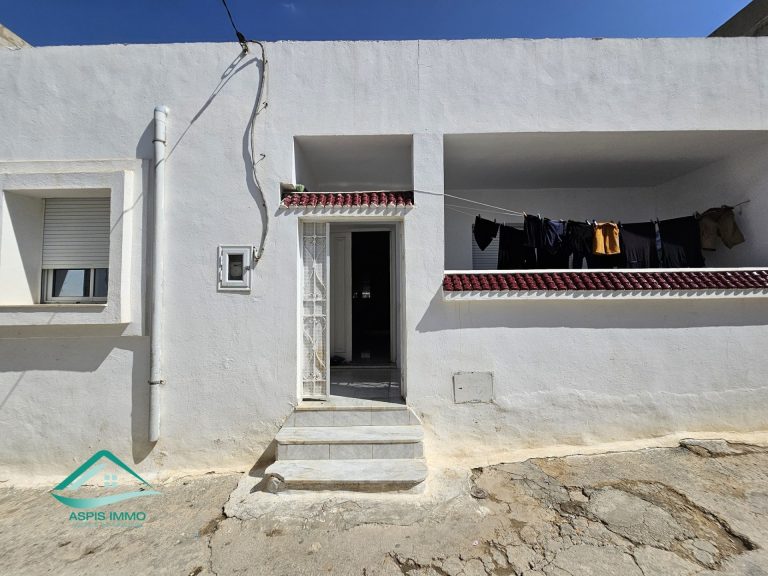Vt940 maison 150 m2 &agrave; cit&eacute; el bost&egrave;ne