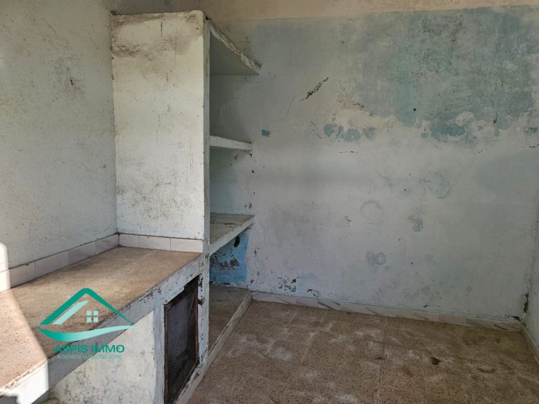 Vt970 maison 235 m2 &agrave; assemer kelibia