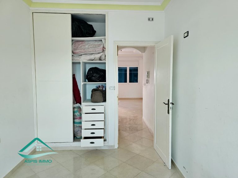 Vt1008 appartements &agrave; skalba menzel tmime