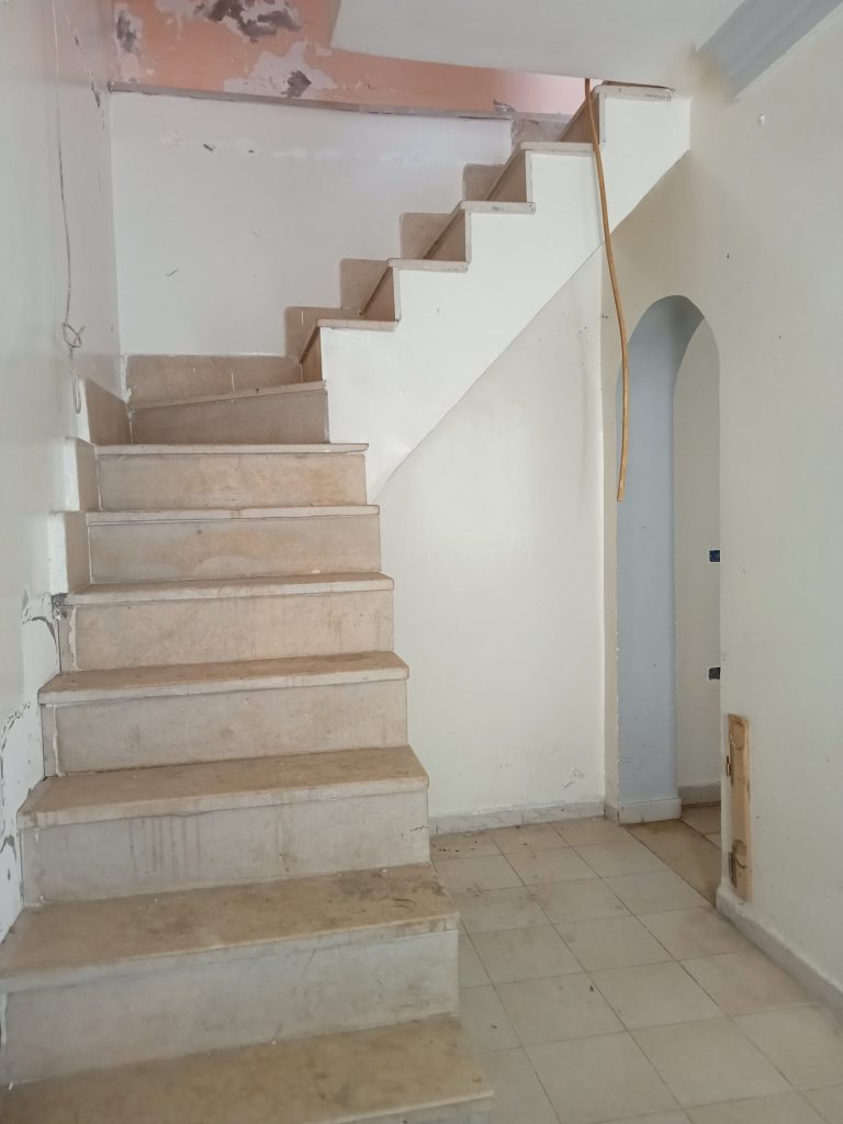 Duplex et ancienne maison