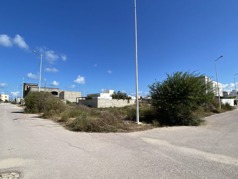 Terrain 311 m2 plage ejjahmi