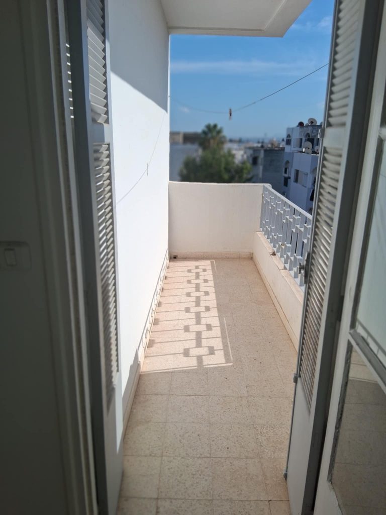 Appartement s 2 à ksar said 2 résidence assaada