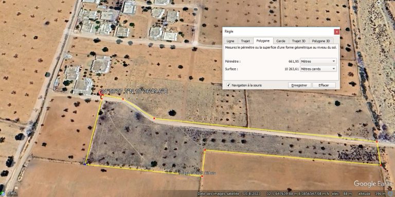 Terrain nu boura &agrave; ain turkia