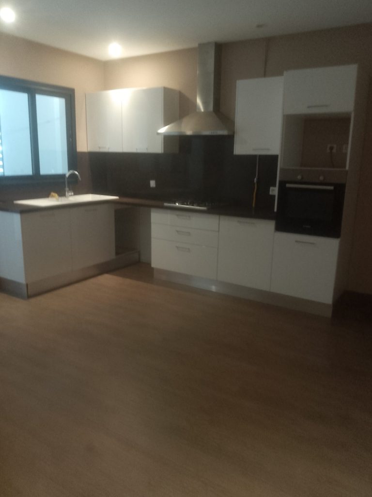 Bel appartement avec piscine jardin de carthage