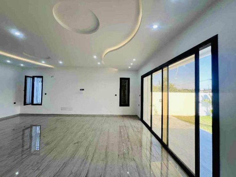 V564 villa la citronnelle el monchar t