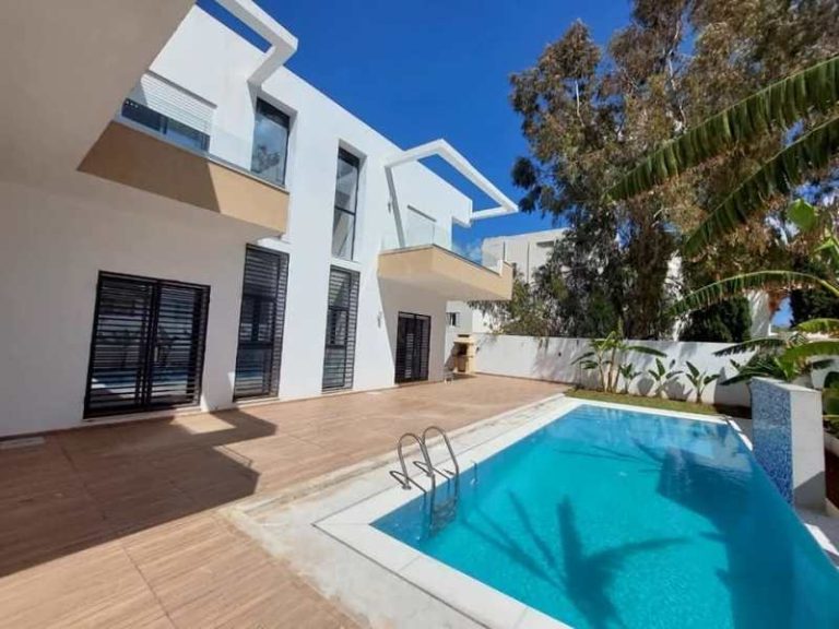 V390 villa pepsi yessmine hammamet t