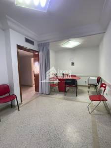 Bureau h4 de 145 m ariana