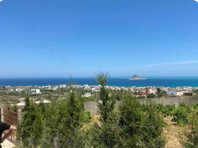 Terrain rafraf plage