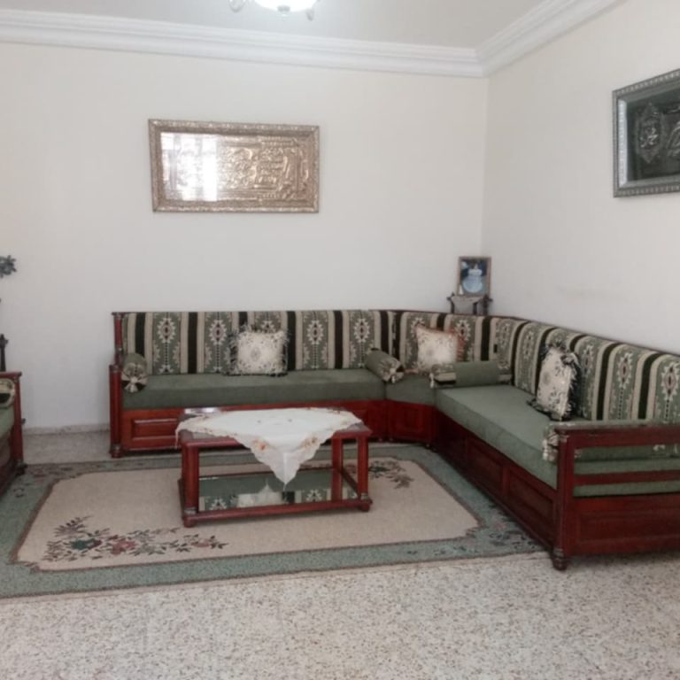 Un villa s plus 3 &agrave; el yasminette ben arous