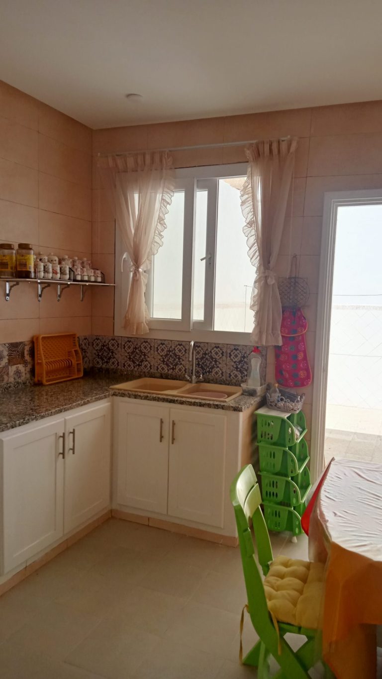 Maison pr&eacute;s de toutes les commodit&eacute;s