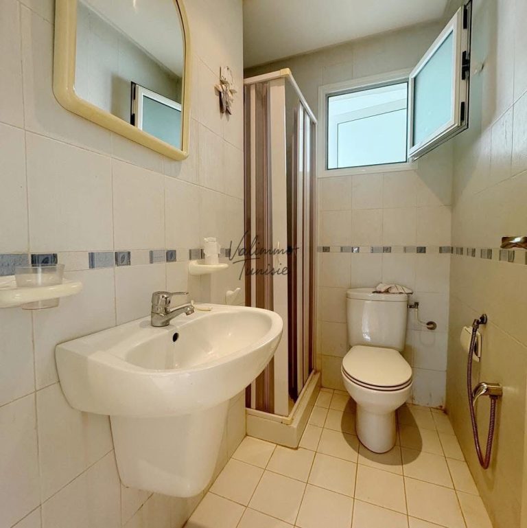 Appartement s4 &agrave; jardin d'el menzah