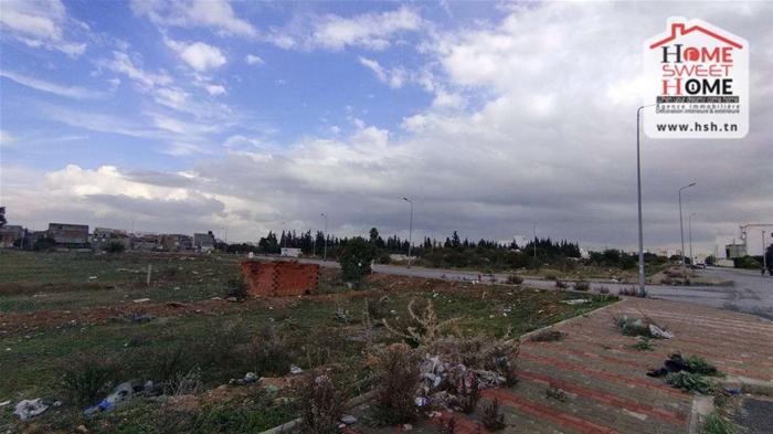 Terrain promoteur faurecia &agrave; boumhal