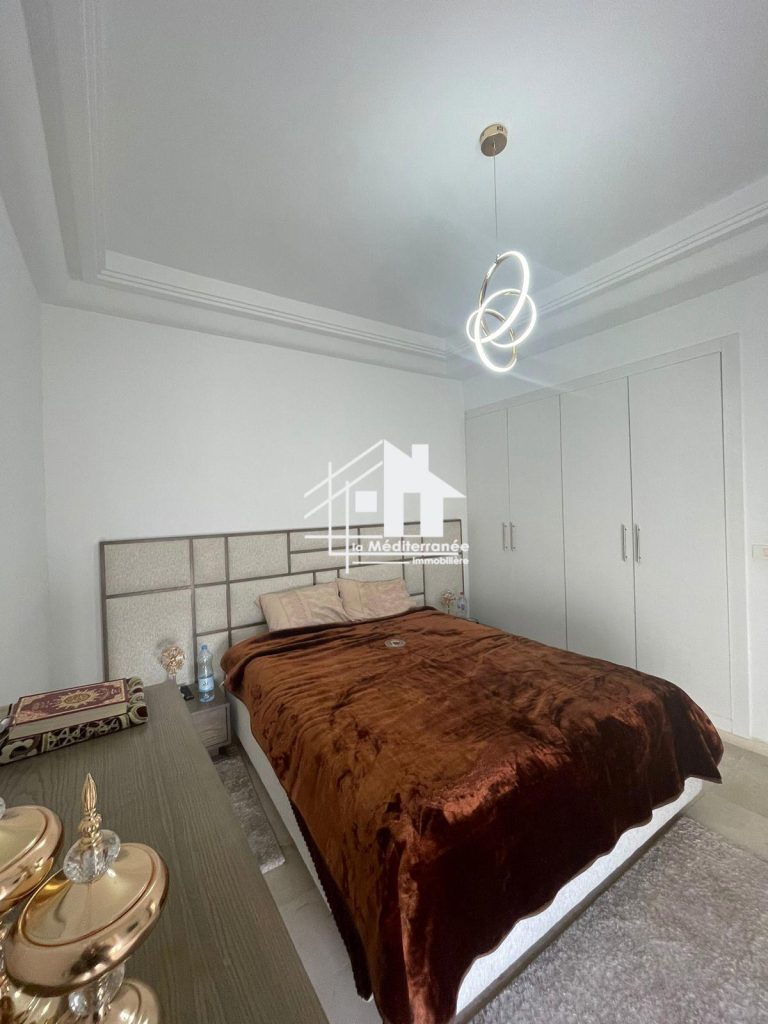 Un appartement s3 au bardo 2 ras tabia
