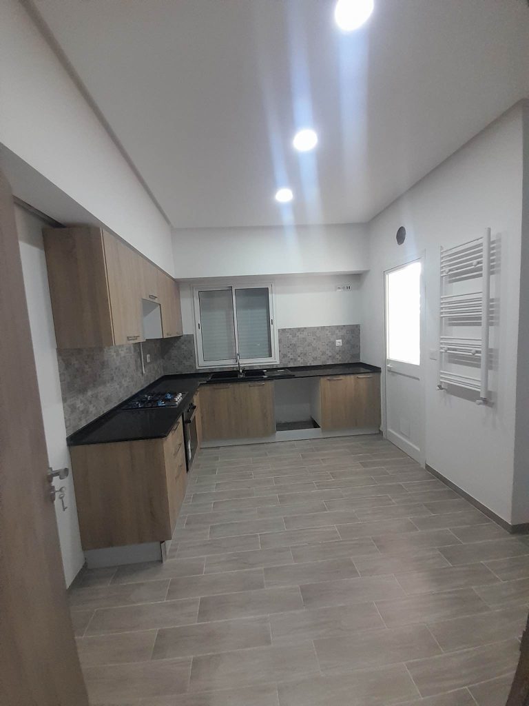 Appartement au rdc avec une terrasse