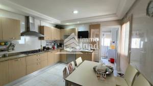 Appartement s4 de 193m2 cite ennasr