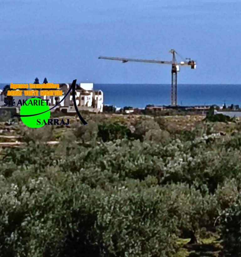 Lot d'invesstisement 1hectare en face mall sousse